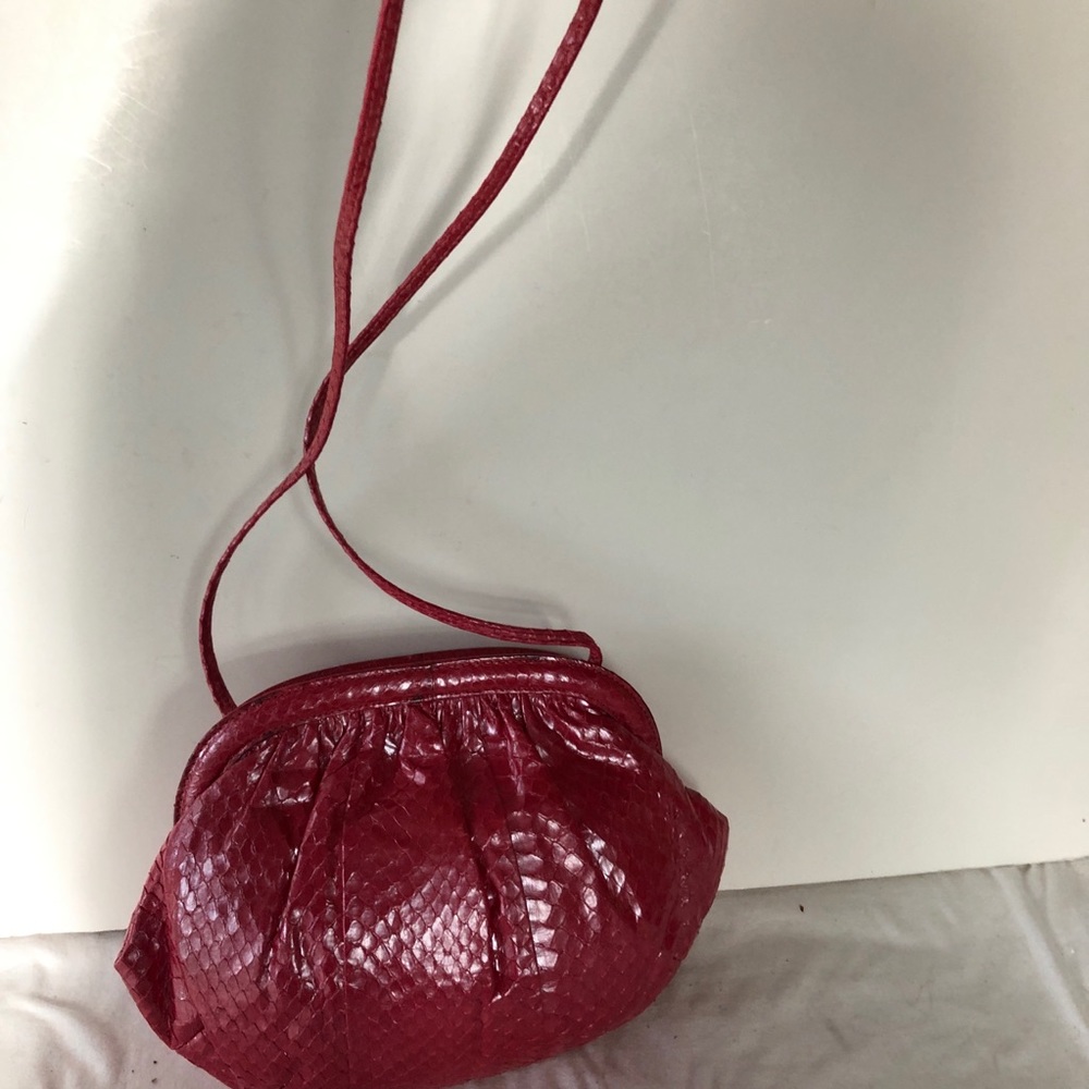 Red Women's Python-Texture Cosmetic Pouch - Picture 3 of 8